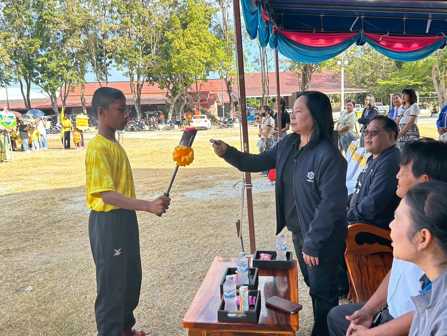 LINE ALBUM 261268 251226 74