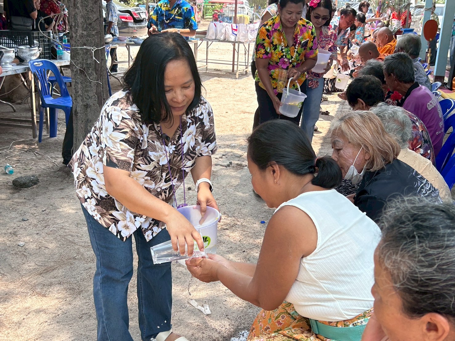 LINE ALBUM 20469 260420 39