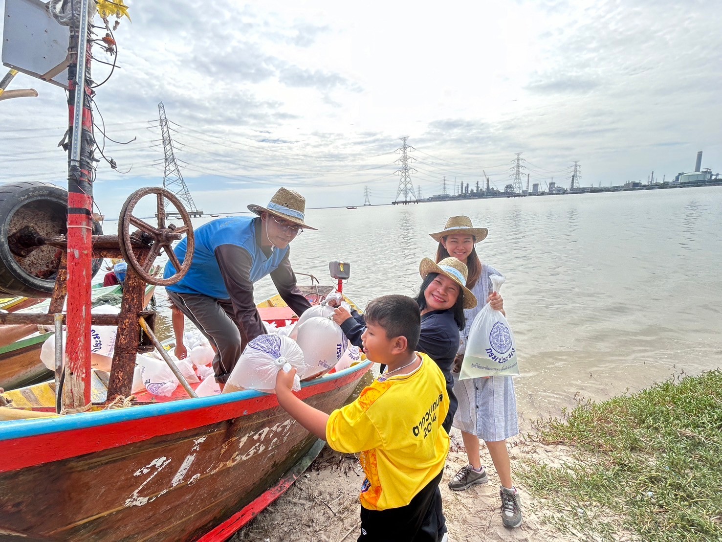 LINE ALBUM 41267 241204 51