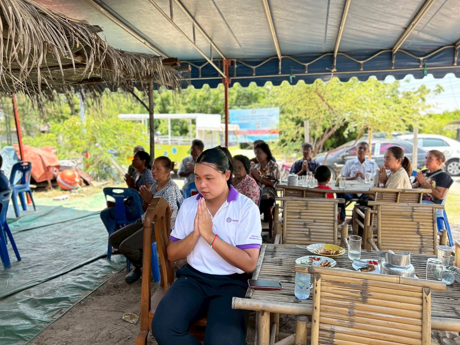 LINE ALBUM 22468 250422 16