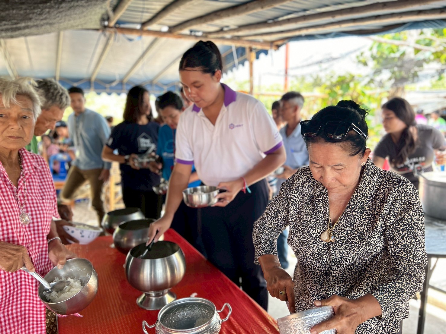 LINE ALBUM 22468 250422 6