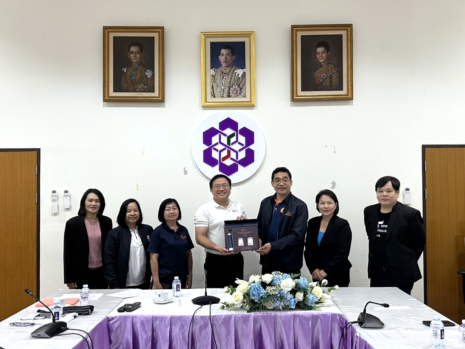 502410892 2230040754109655 4453089772630895555 n