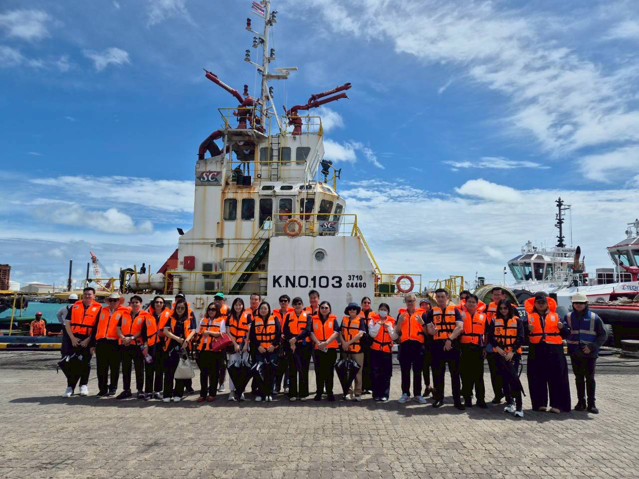 LINE ALBUM 2992025 250929 32